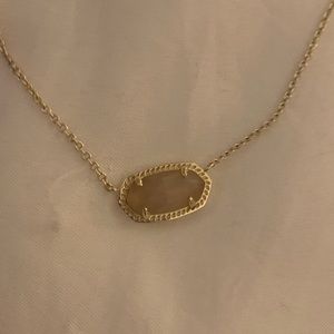 kendra scott pendant necklace